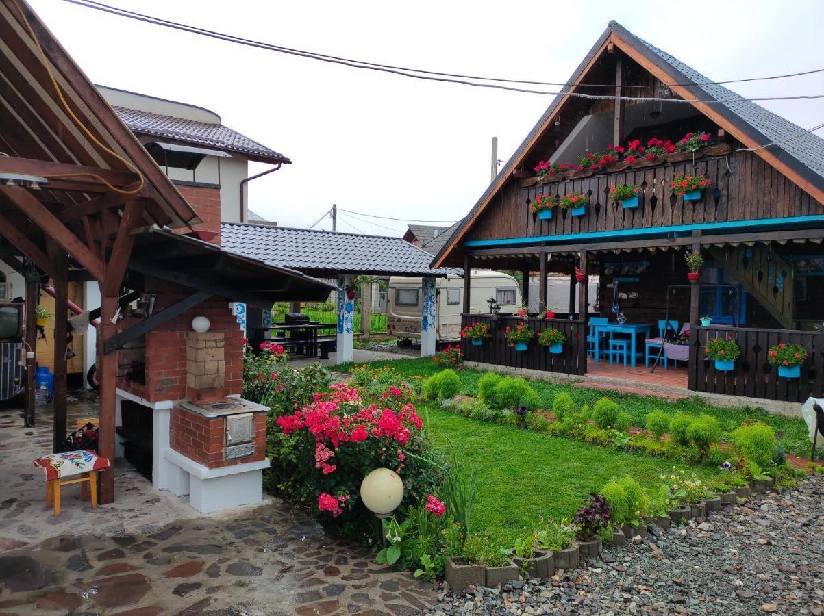 Hotel Casa Toth Din Tipterai Vişeu de Sus Exterior foto